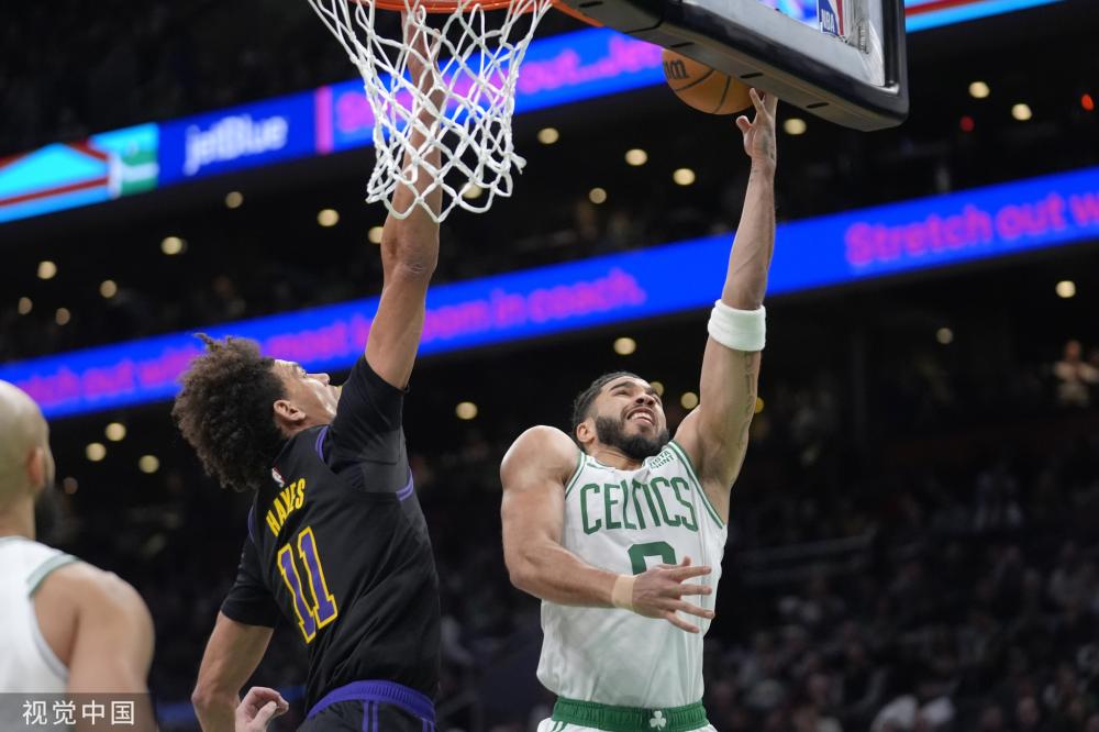 在巴黎圣日 在巴黎圣日